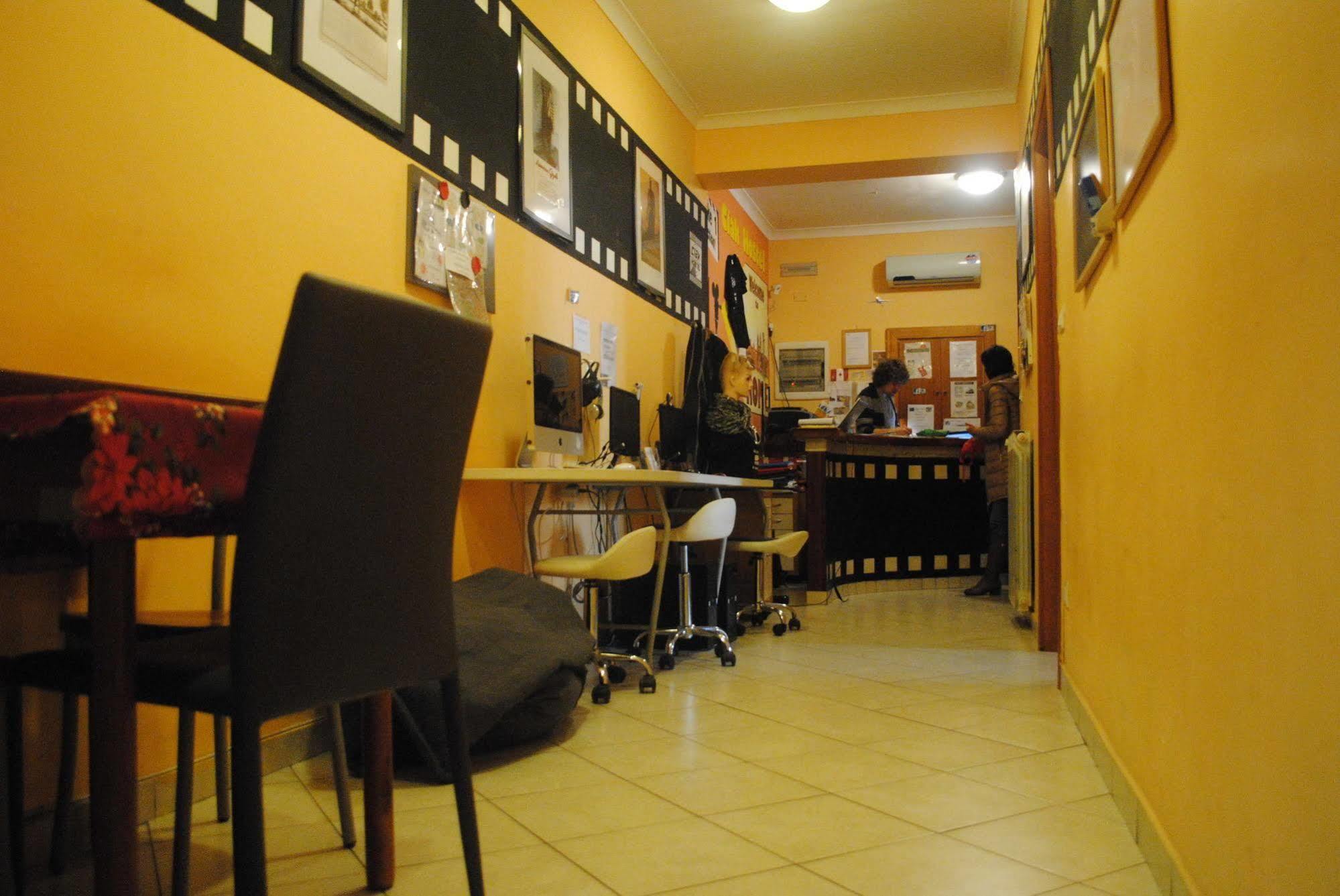 Ciak Hostel Roma Esterno foto