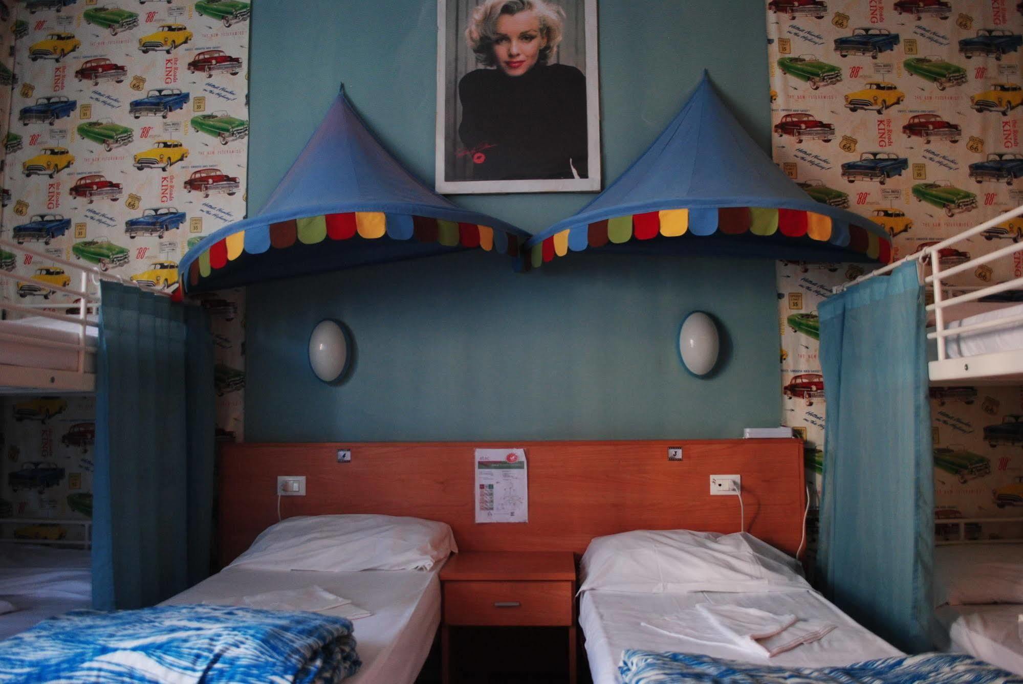 Ciak Hostel Roma Esterno foto